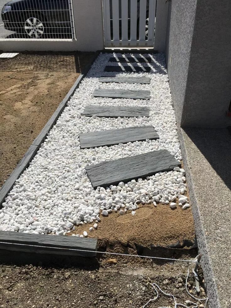 Планировка территории щебнем 42 Amazing DIY Garden Path and Walkways Ideas - GoWritter Front yard landscaping
