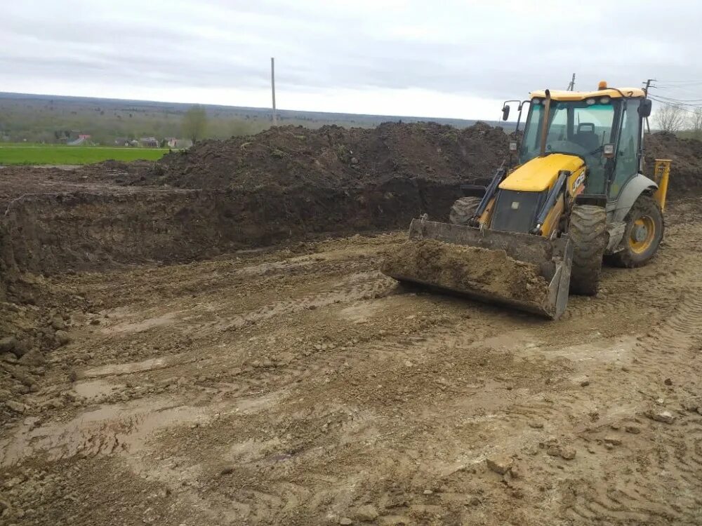 Планировка участка на jcb Трактовичкоф Аренда экскаватора погрузчика в СПБ +7(812)900-24-60