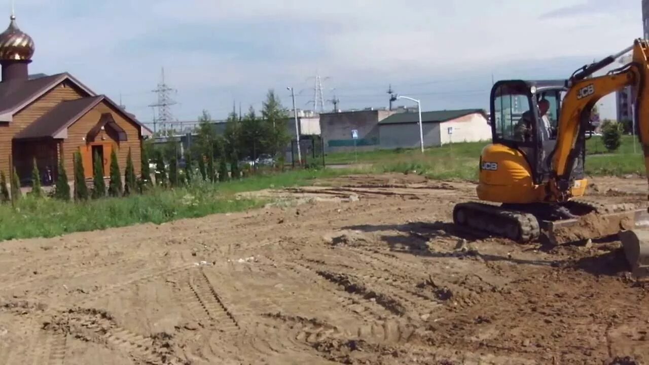 Планировка участка с использованием бульдозер или экскаватора Планировка участка 6 соток под газон мини экскаватором - steh39.ru - YouTube
