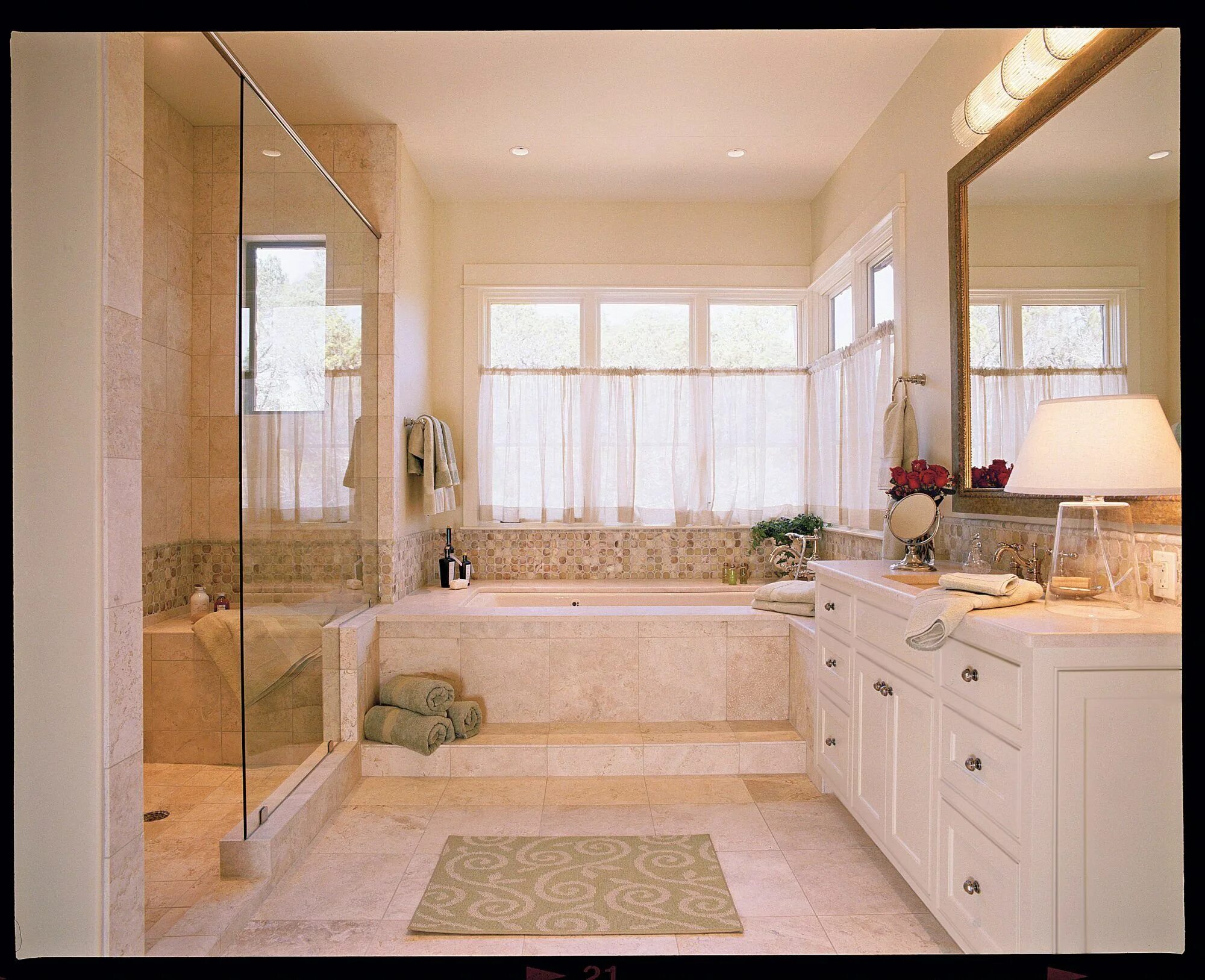 Планировка ванной комнаты с окном Pin on Bathroom redo