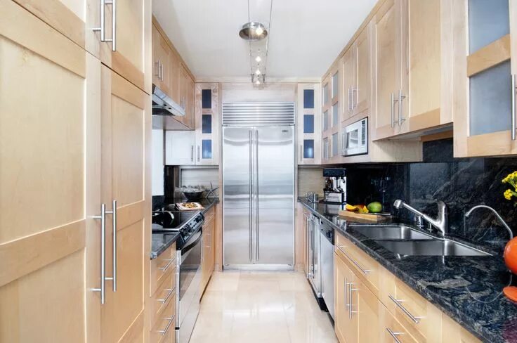Планировки кухни 10 Sarah Barnard Design - Blog Track lighting kitchen, Galley kitchen, Best kitchen