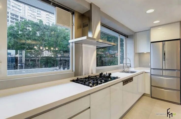 Планировки кухни с окном в современном Полезные советы по планированию кухни в 2020 г. Дизайн, Дом и Кухня