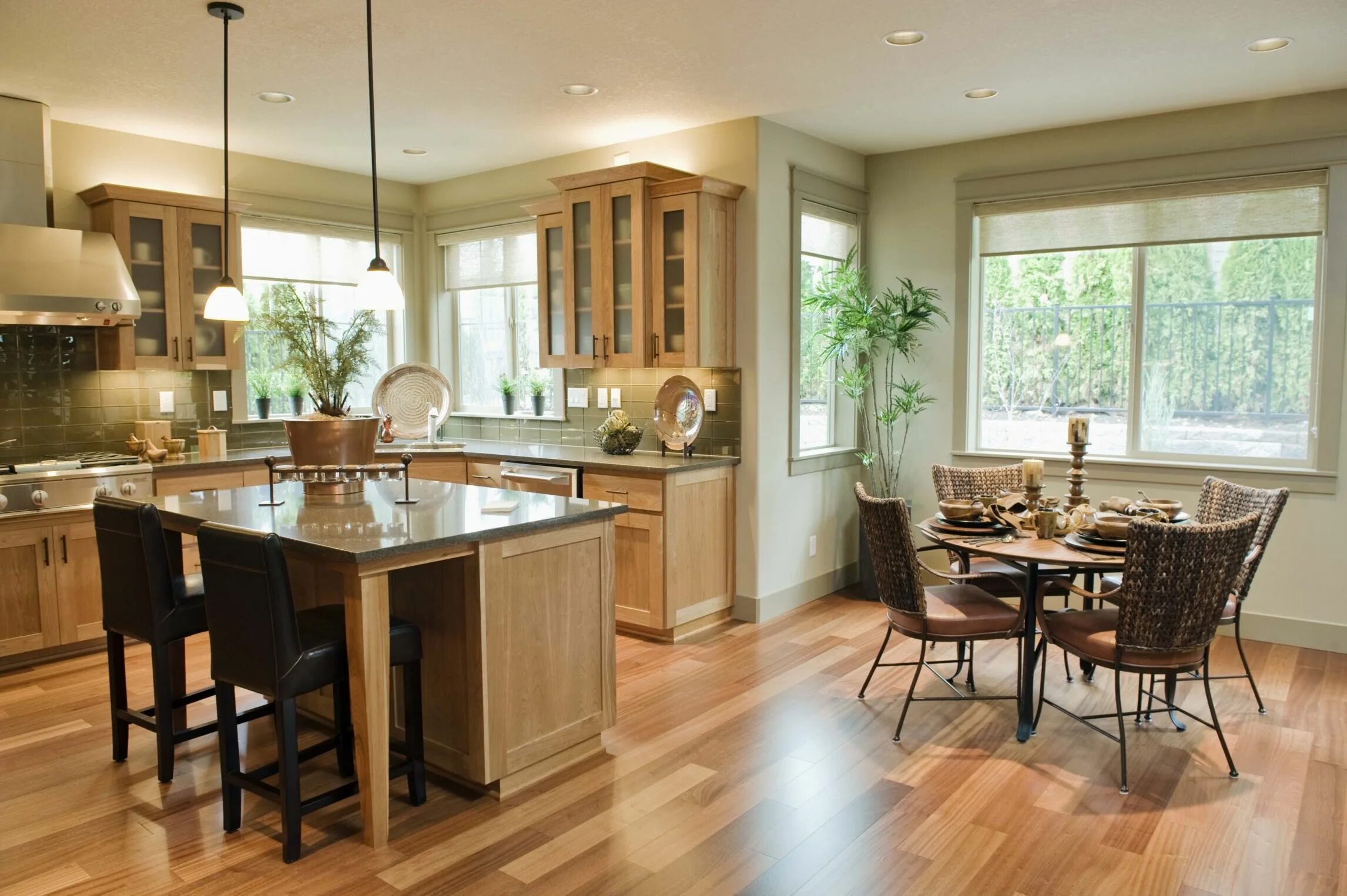 Планировки кухни столовой в доме Quiero pintar mi cocina y necesito ayuda con los colores Cocina estilo americano