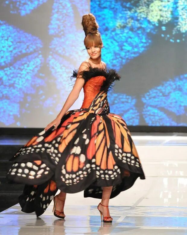 Платье бабочка женское в дубайском стиле A Monarch's Tale - Luly Yang Butterfly dress, Theme dress, Fairy fashion