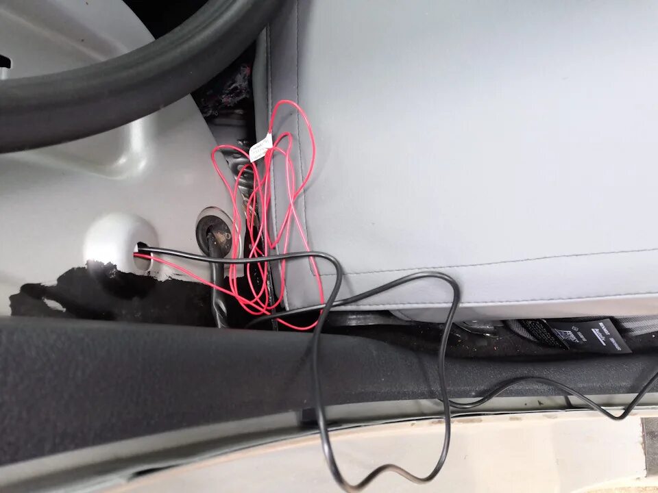 Подключение автомобильного регистратора 10 в логан 2 УСТАНОВКА КАМЕРЫ ЗАДНЕГО ВИДА ЛОГАН 2. ПАНОРАМНАЯ ПАРКОВКА ATOTO AC-SC3601 - Ren