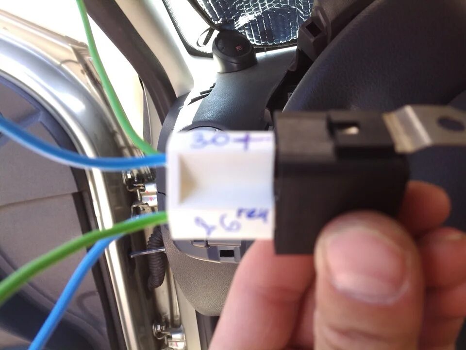 Подключение автомобильного регистратора 10 в логан 2 Подключение регистратора. - Renault Duster (1G), 2 л, 2014 года электроника DRIV