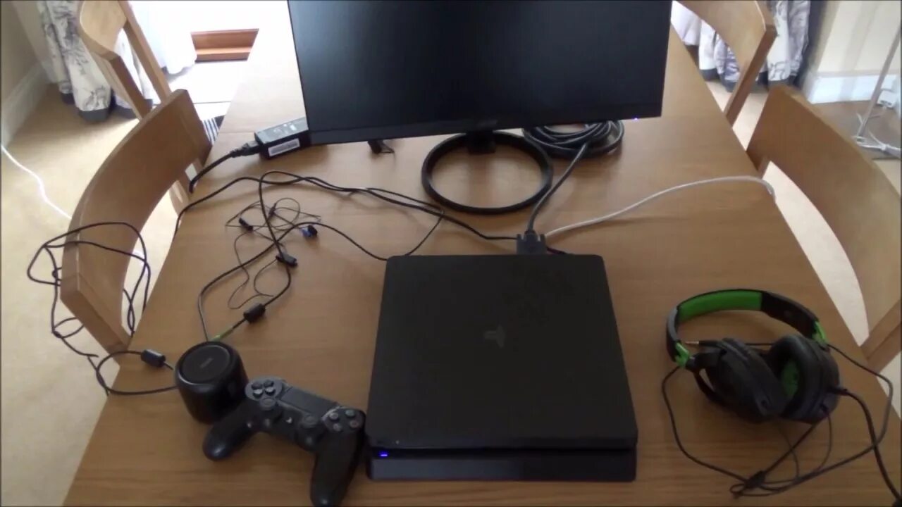 Подключение сони плейстейшен 4 к телевизору How to Connect a PS4 Slim Console to a DVI Computer Monitor - YouTube