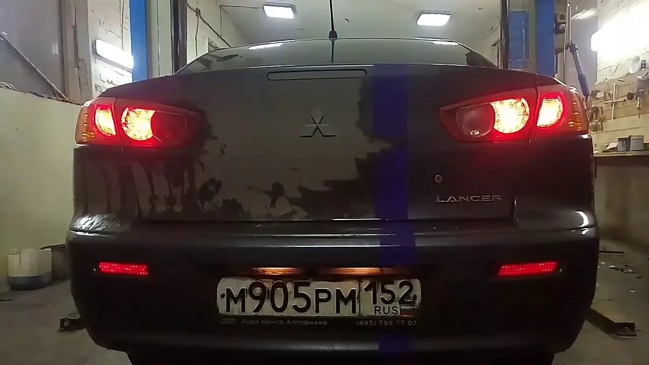 Подключение стоп сигнала на катафоты лансер 10 Mitsubishi Lancer 10 габариты и стопы в бампере - YouTube