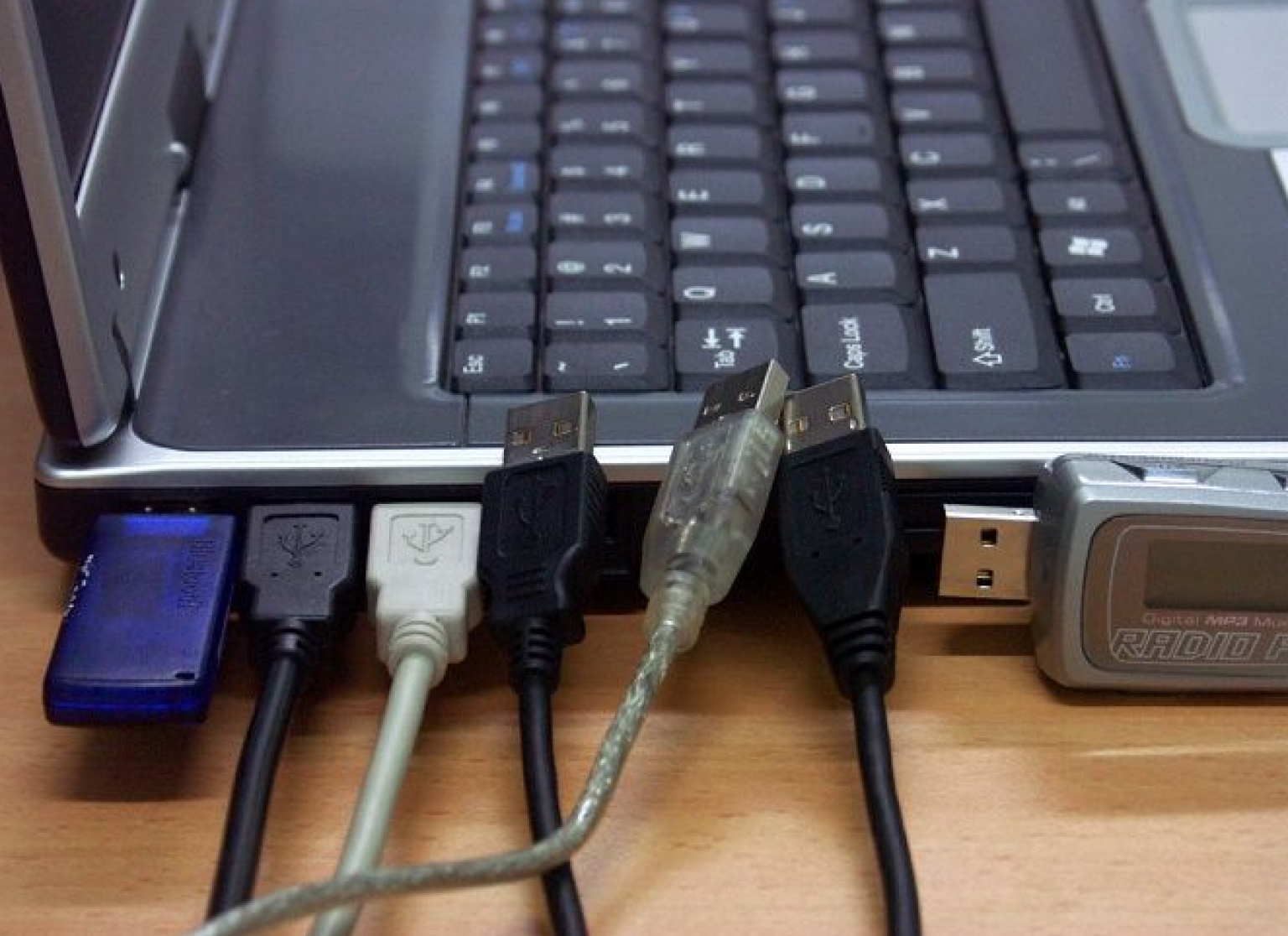 Подключение телефона к ноутбуку через usb Подключение ноутбука к другому ноутбуку: найдено 77 изображений