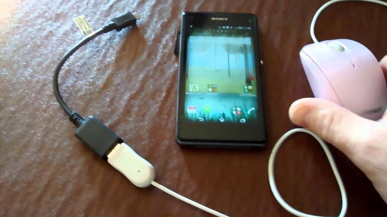 Подключение телефона к планшету андроид How to use a USB OTG cable and mouse on Android - YouTube