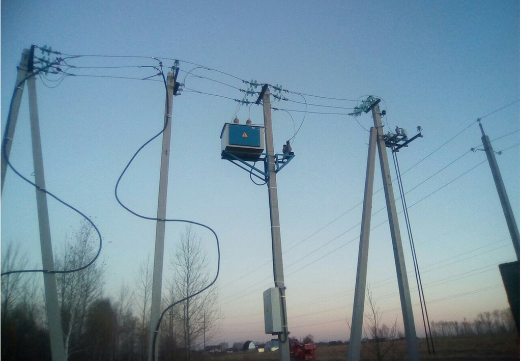 Подключение вл 10 кв Монтаж воздушных линий электропередач ВЛ-0,4 кВ, ВЛ-10 кВ - Мачты и опоры освеще