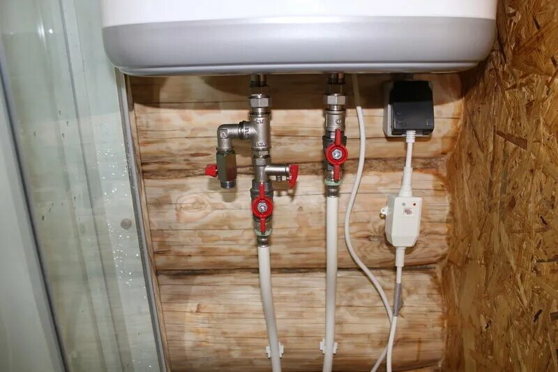 Подключение водонагревателя дома Замена арматуры сливного бачка с нижней подводкой в Москве: 91 исполнитель с отз