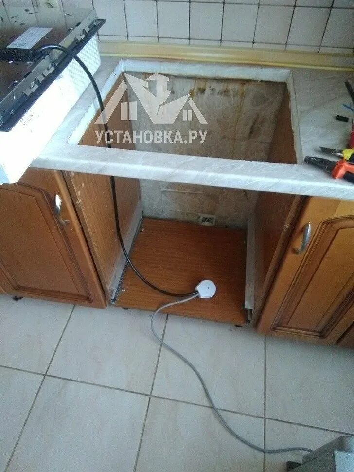 Подключение встраиваемого духового шкафа варочной панели Подключить электрическую варочную панель Electrolux CPE 6433 KF - цена: 2050 руб