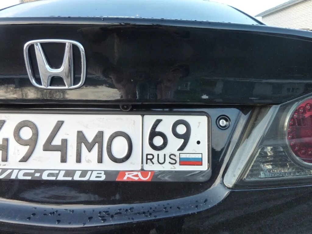 Подключение задней камеры хонда цивик 4д Камера заднего хода - Honda Civic 4D (8G), 1,8 л, 2007 года аксессуары DRIVE2