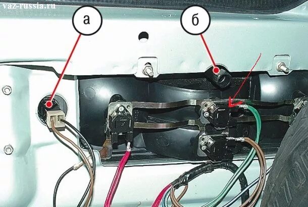 Подключение задних фонарей ваз 2106 Установка дополнительной фары заднего хода Ваз 2106 - Lada 21063, 1,4 л, 1988 го