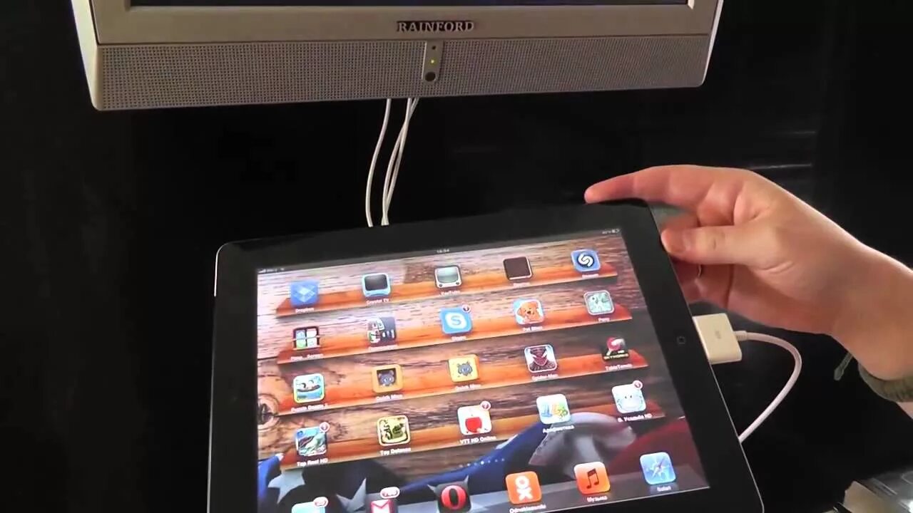 Подключения ipad к телевизору Как подключить iPad к телевизору Часть 2 через Тюльпаны - YouTube