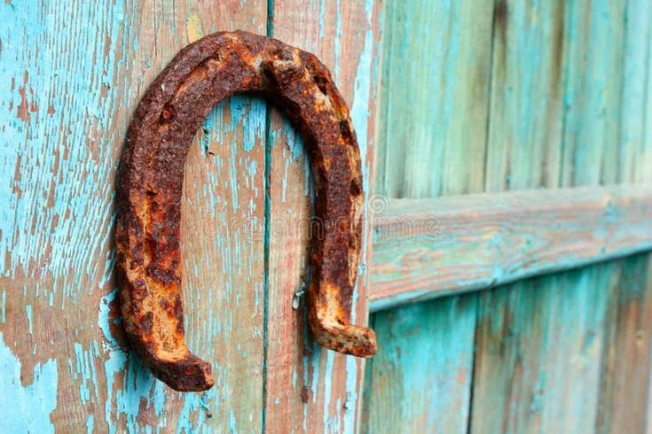 Подкова на двери фото Horseshoe. Antique rusty old rusty horseshoe , #spon, #Antique, #Horseshoe, #hor