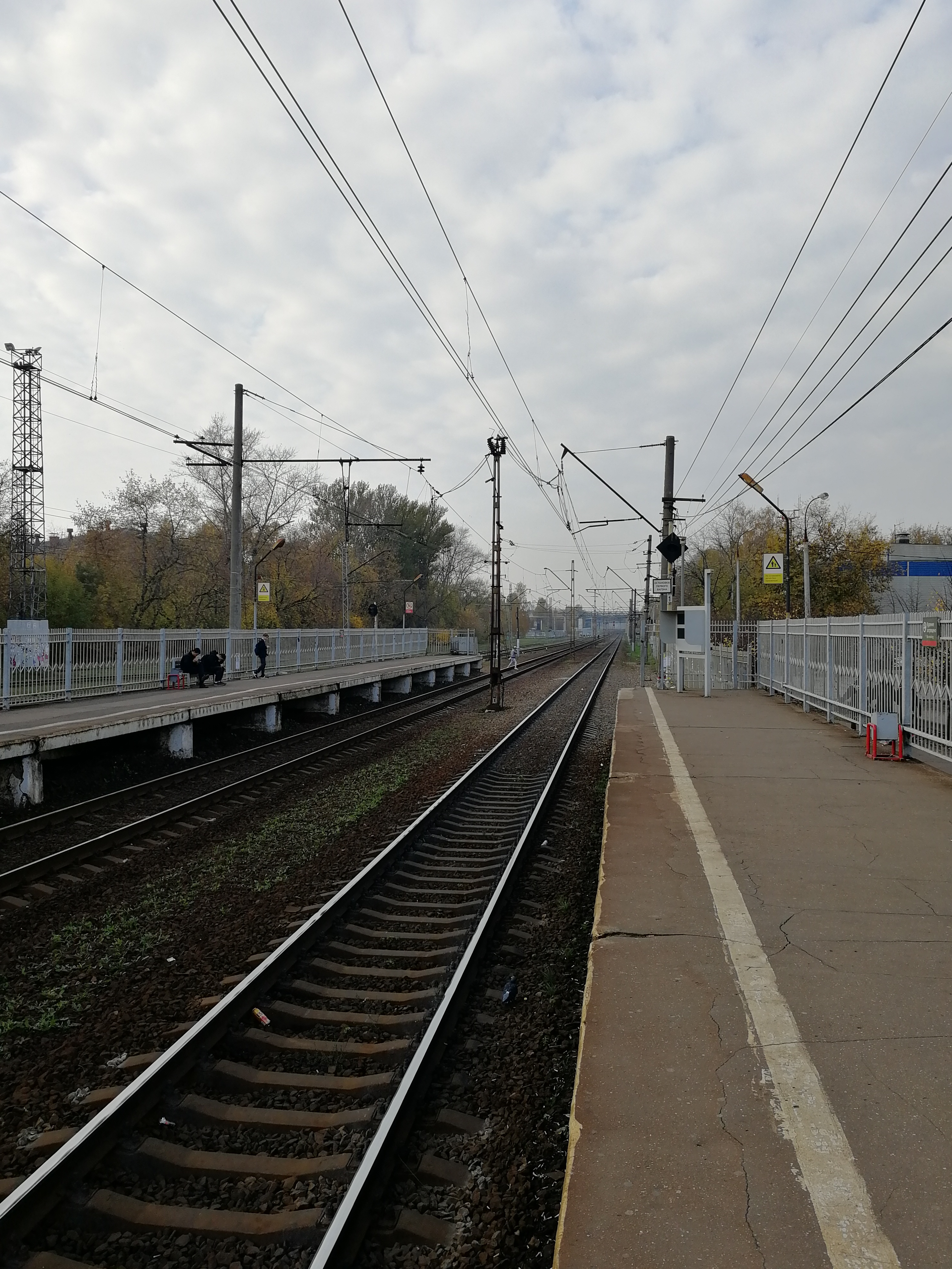 Подлипки дачные фото File:Podlipki Dachnye Train station 001.jpg - Wikimedia Commons