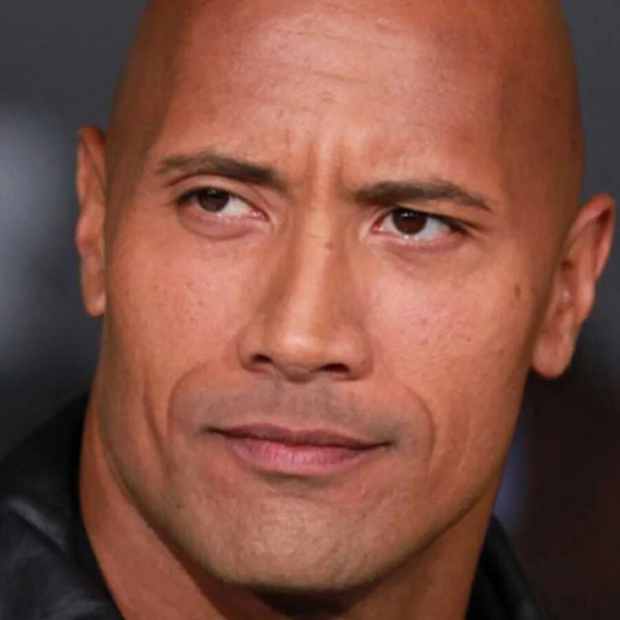 Поднятая бровь фото Dwayne Johnson - YouTube