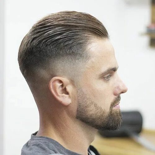 Поднятая прическа мужская Slicked Back Hairstyles For Men: From Classic To Modern Looks Mens slicked back 