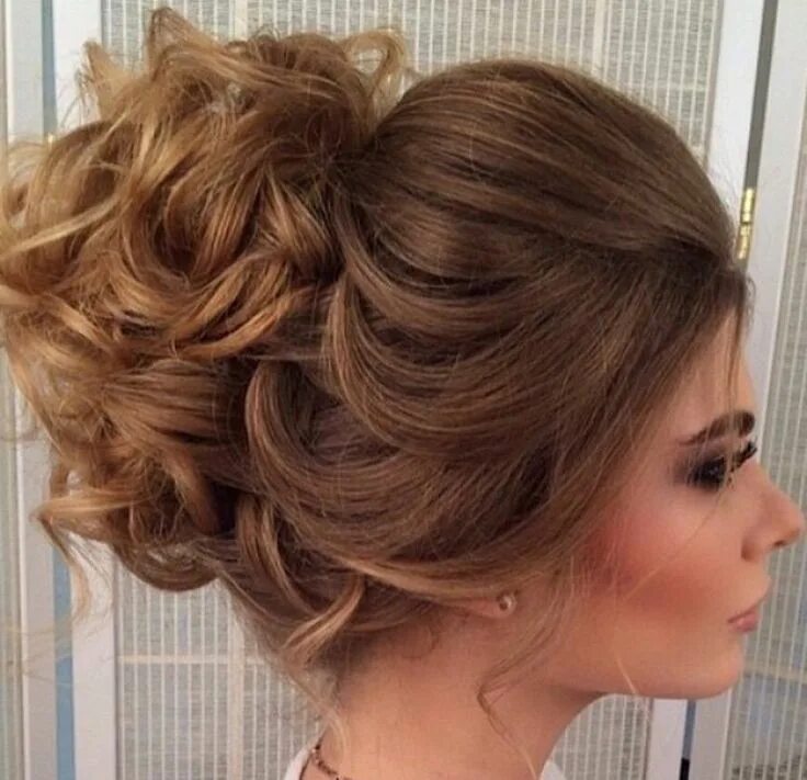 Поднятые прически на средние волосы Pin on Hire Hair styles, Prom hairstyles for short hair, Hair