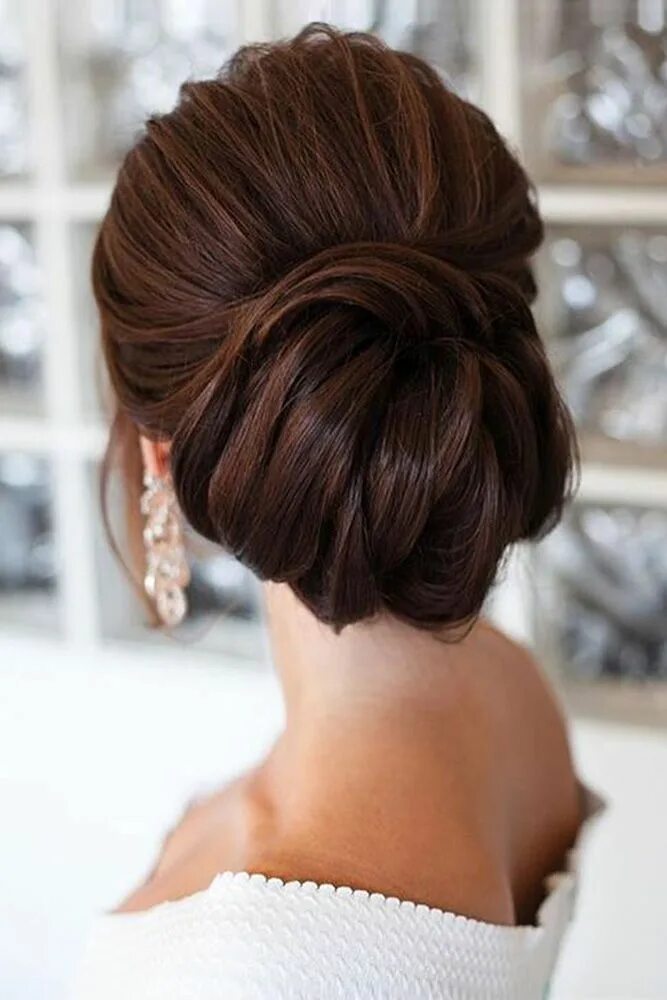 Idée coiffure de mariage : un chignon de danseuse flou Coiffure, Chignon mariage