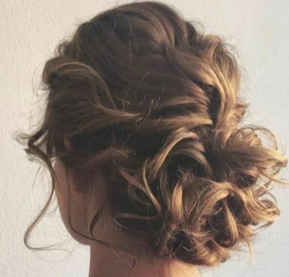 Поднятые прически на средние волосы This is the number one bridal hair trend for 2017 Long hair styles, Hair inspira