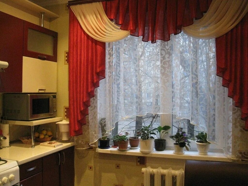 Подобрать шторы на кухню фото shtori_s_labrekenom_v_kuhni_001-7 Home decor, Curtain designs, Decor