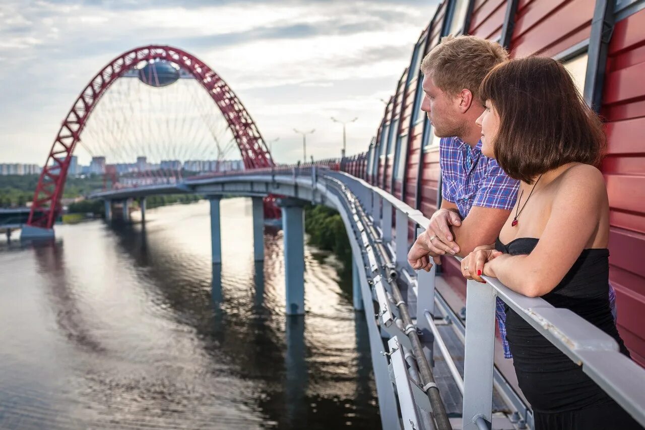 Подпись фото на мосту Картинки HEART BRIDGE