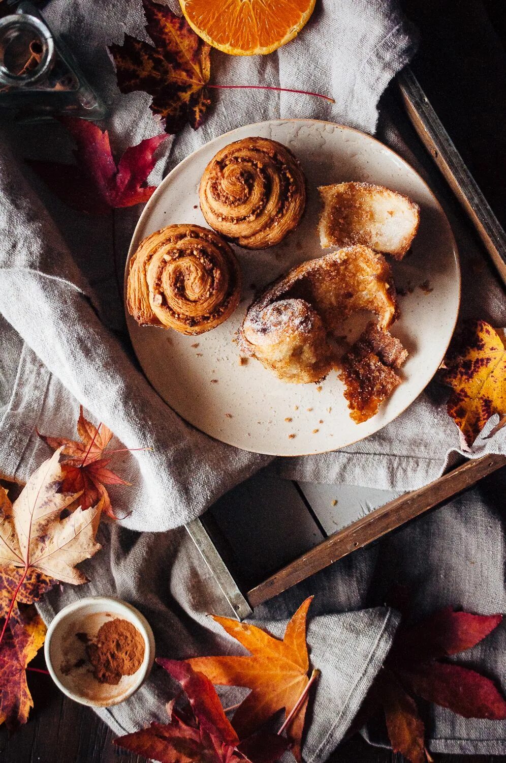 Подпись фото осень настроение печь печенье Cinnamon, Orange, And Hazelnut Morning Buns - hint of vanilla Morning bun, Food,