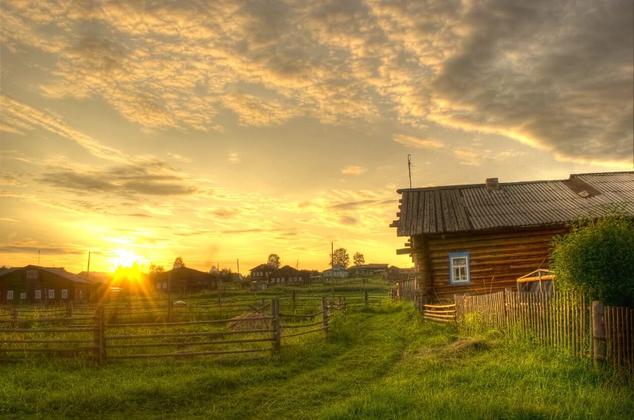 Подпись фото в деревне Человек в пространстве региона: новая история российской глубинки - HSE Daily