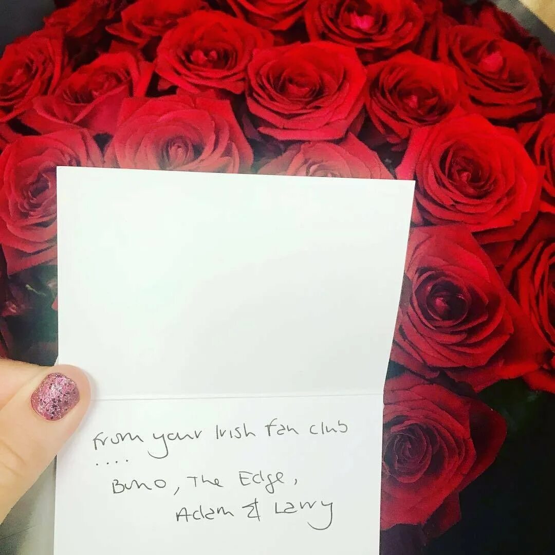 Подпись к фото с букетом От тайного поклонника: найдено 80 изображений