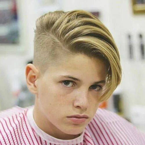 Подростковая стрижка для мальчика на средние волосы boyos long undercut side part - Google Search Kids hair cuts, Boy hairstyles, Ki