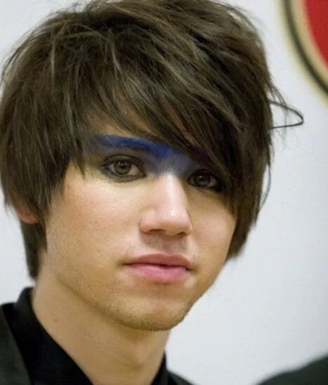 Подростковая стрижка с челкой Ryan Ross Hairstyles photo of ryan ross hairstyle. krbjbtb в 2020 г Мальчик воло