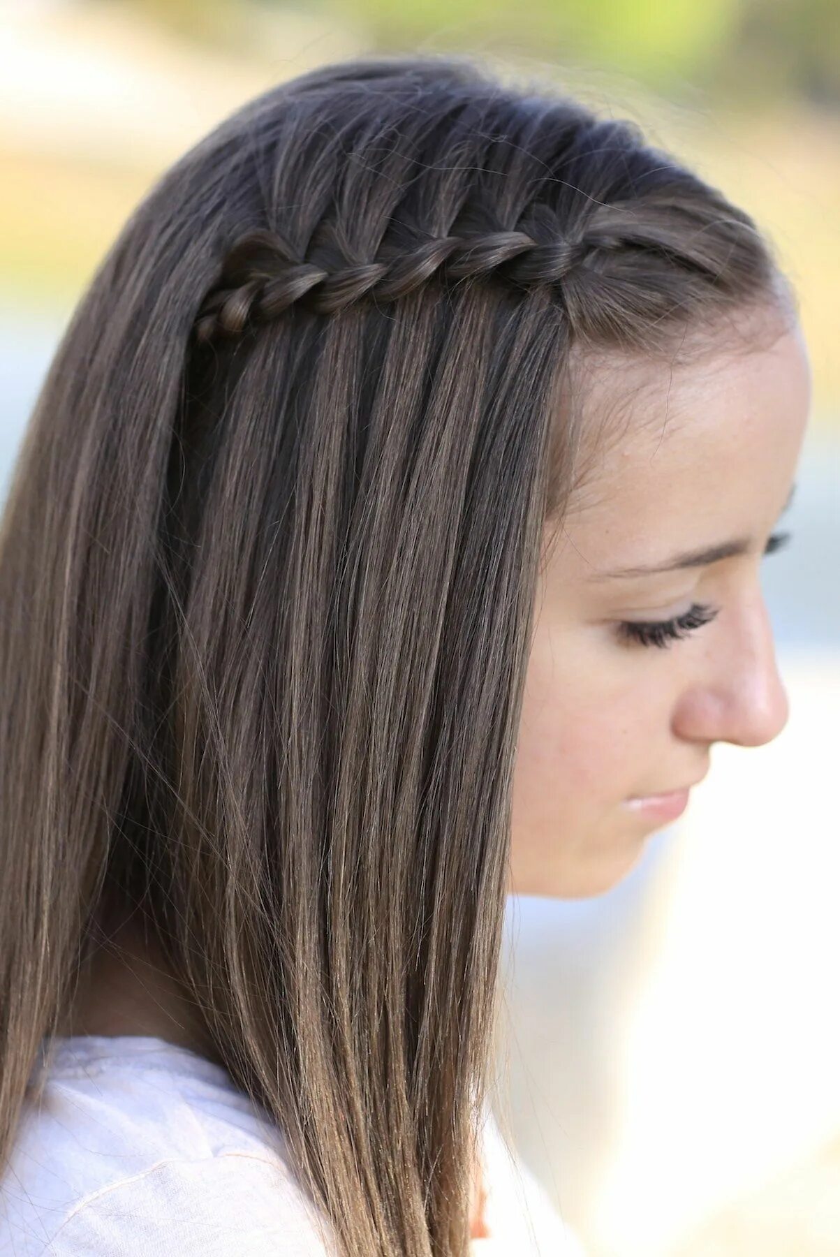 Подростковые прически для девочек на средние волосы waterfall braid - Google Search Cute girls hairstyles, Medium hair styles, Trend