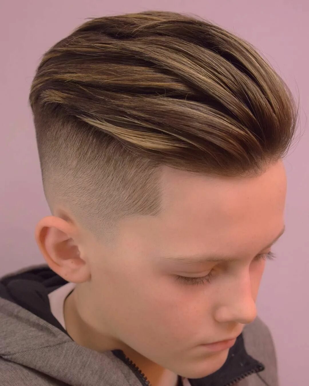 Подростковые прически для мальчиков на средние волосы 17 Trendy Kids Hairstyles You Have to Try-Out on Your Kids #KidsHairstyles #Blac