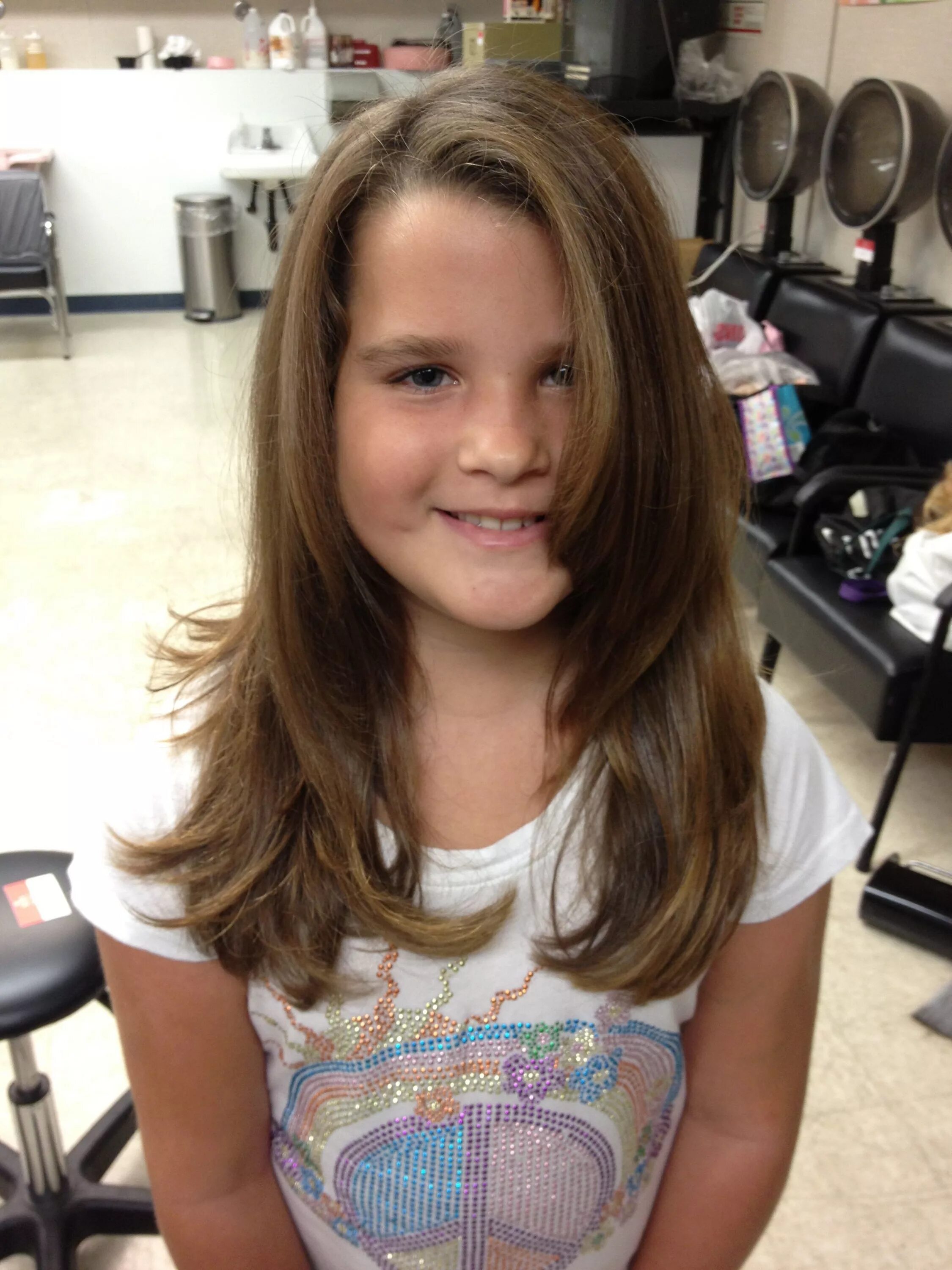 Подростковые стрижки на длинный волос девочки Pin by McKenna on Hair by KatieNicole Girls haircuts with layers, Kids hair cuts