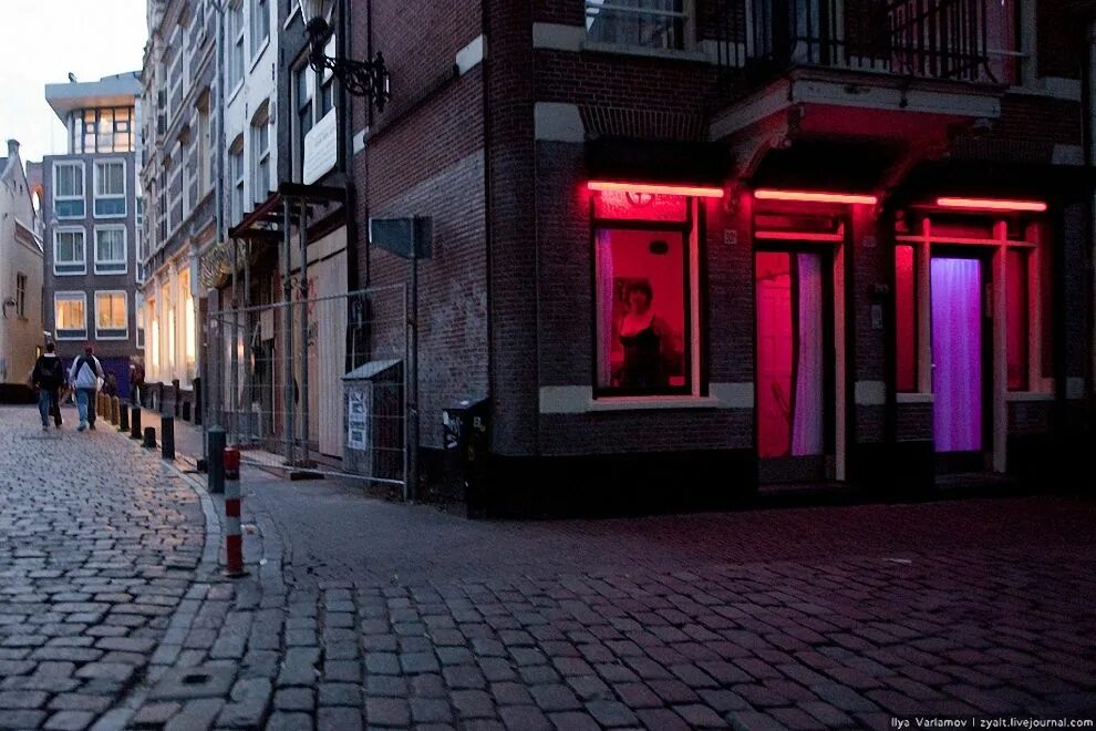 Подружка красная ул 70 фото Амстердам Red light district, Amsterdam, Light red