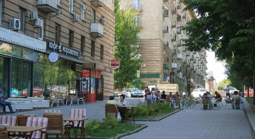 Подружка ул аллея героев 4 фото Панорама: Apartment on Alleya Geroyev 3, жильё посуточно, ул. Аллея Героев, 3, В