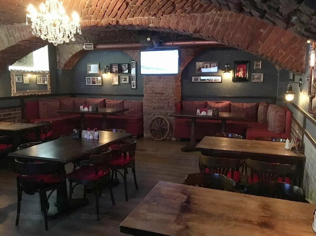 Подстреленная гусыня графский пер 9 фото Подстреленная гусыня на углях, restaurant, Saint Petersburg, Vladimirskiy Avenue