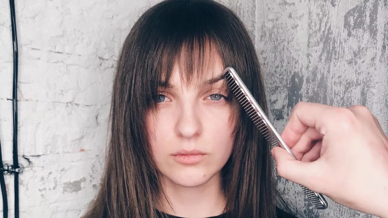 Подстричь челку самостоятельно фото how to cut curtain bangs, most popular fringe in 2020 - YouTube