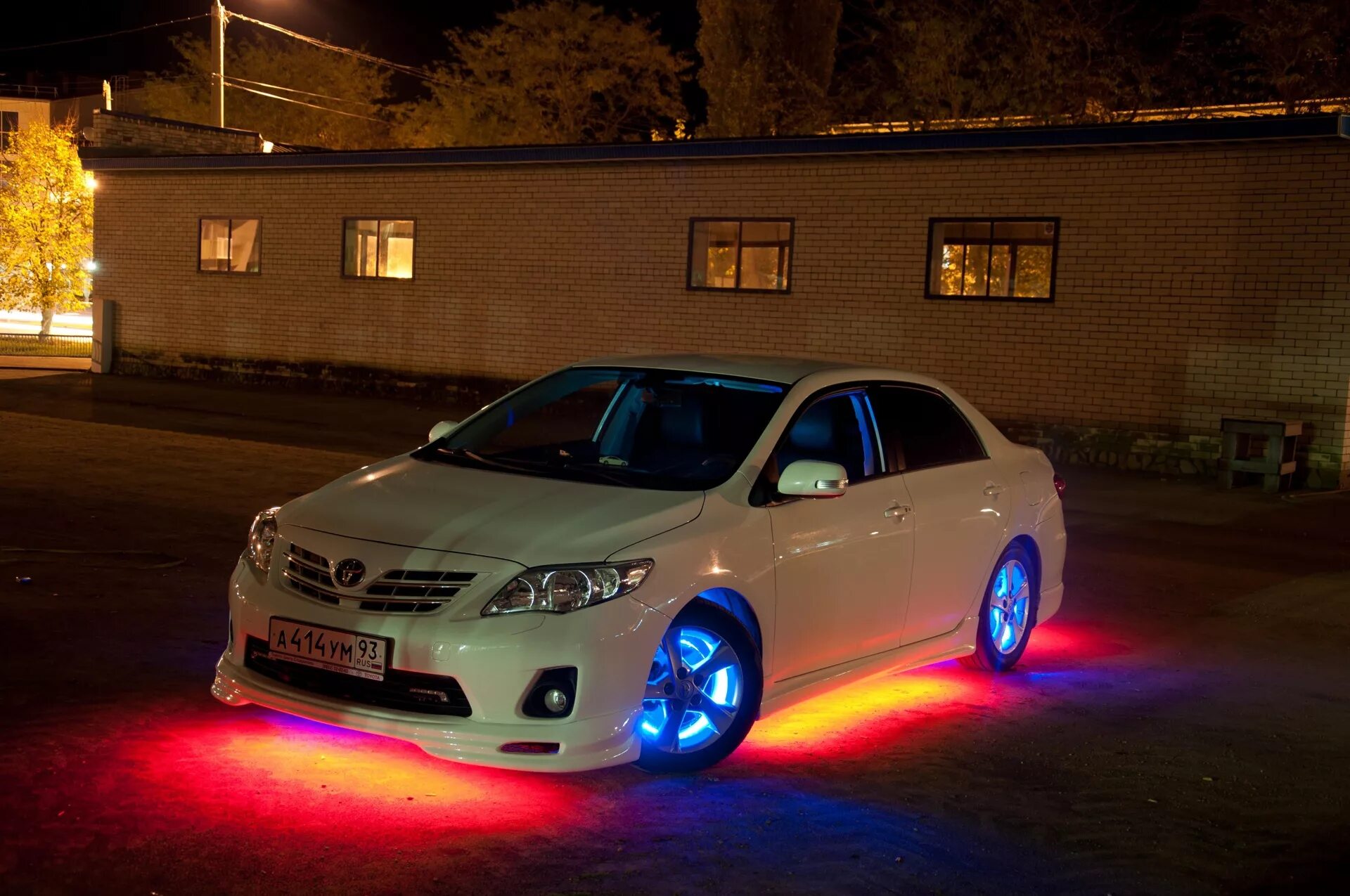 Подсветка автомобиля фото RGB подсветка днища Corolla 2010 - Сообщество "Светодиодный Тюнинг" на DRIVE2