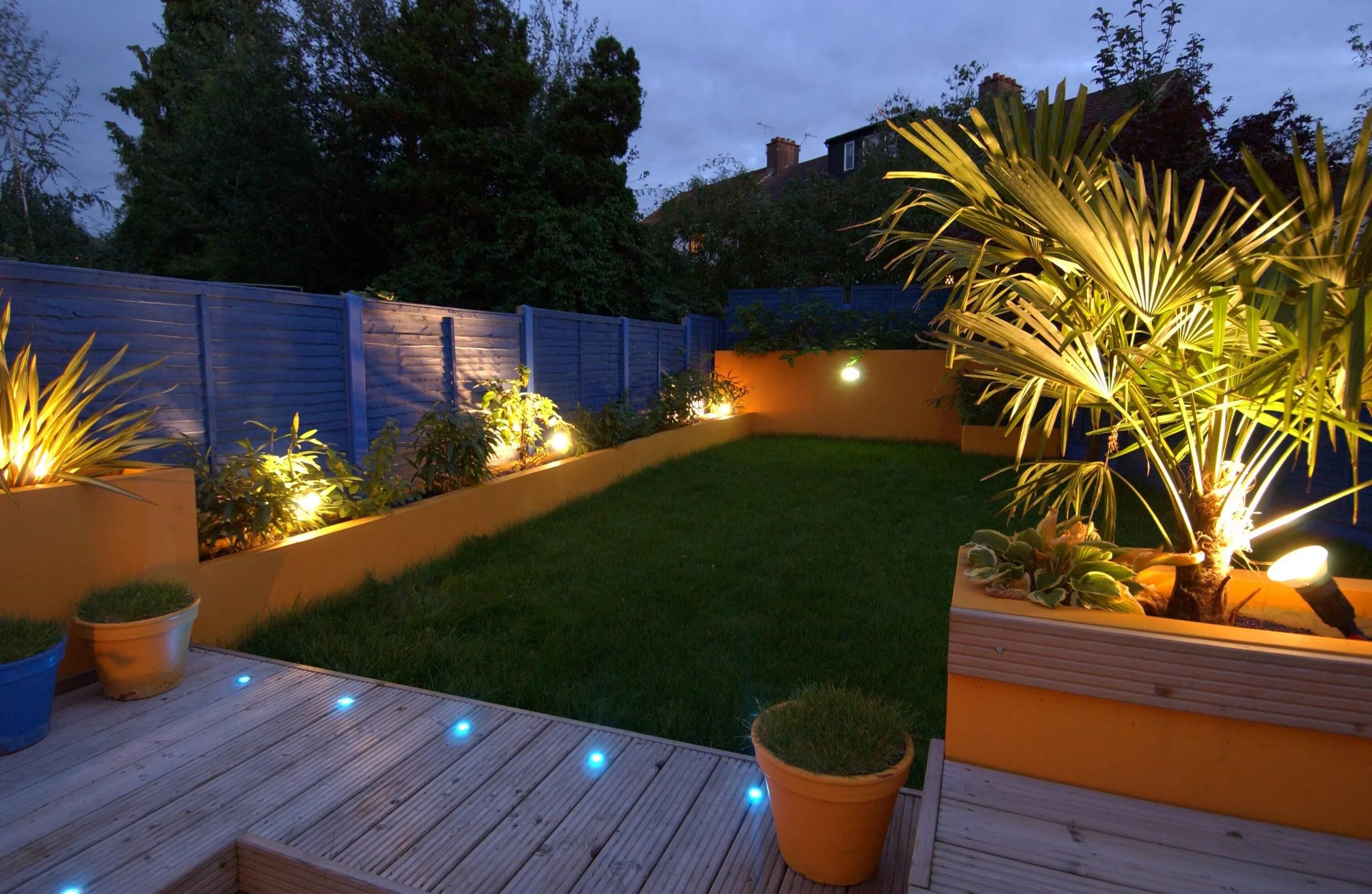 Подсветка дачи своими руками Creative DIY Landscaping With Garden Lights Piscine, Case, Legno