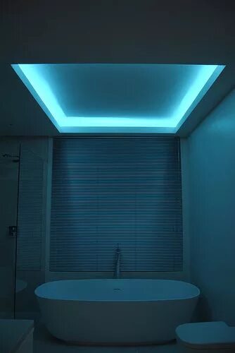 Подсветка потолка в ванной фото Led light bathroom ambient Led lighting home, Bathroom design, Bathroom lighting