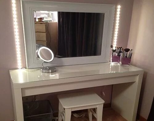 Подсветка столика для макияжа small vanity table vanity table with lights simple lighting Vanity table with li