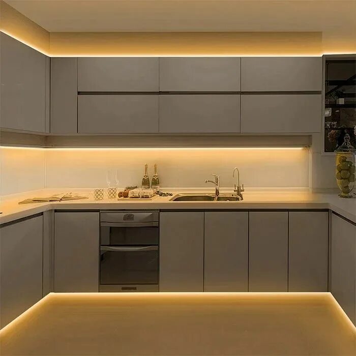 Подсветка в интерьере кухни Kitchen LED Strip Lights; Under Cabinet Lighting, Plinths, Kickboards - LEDSpace