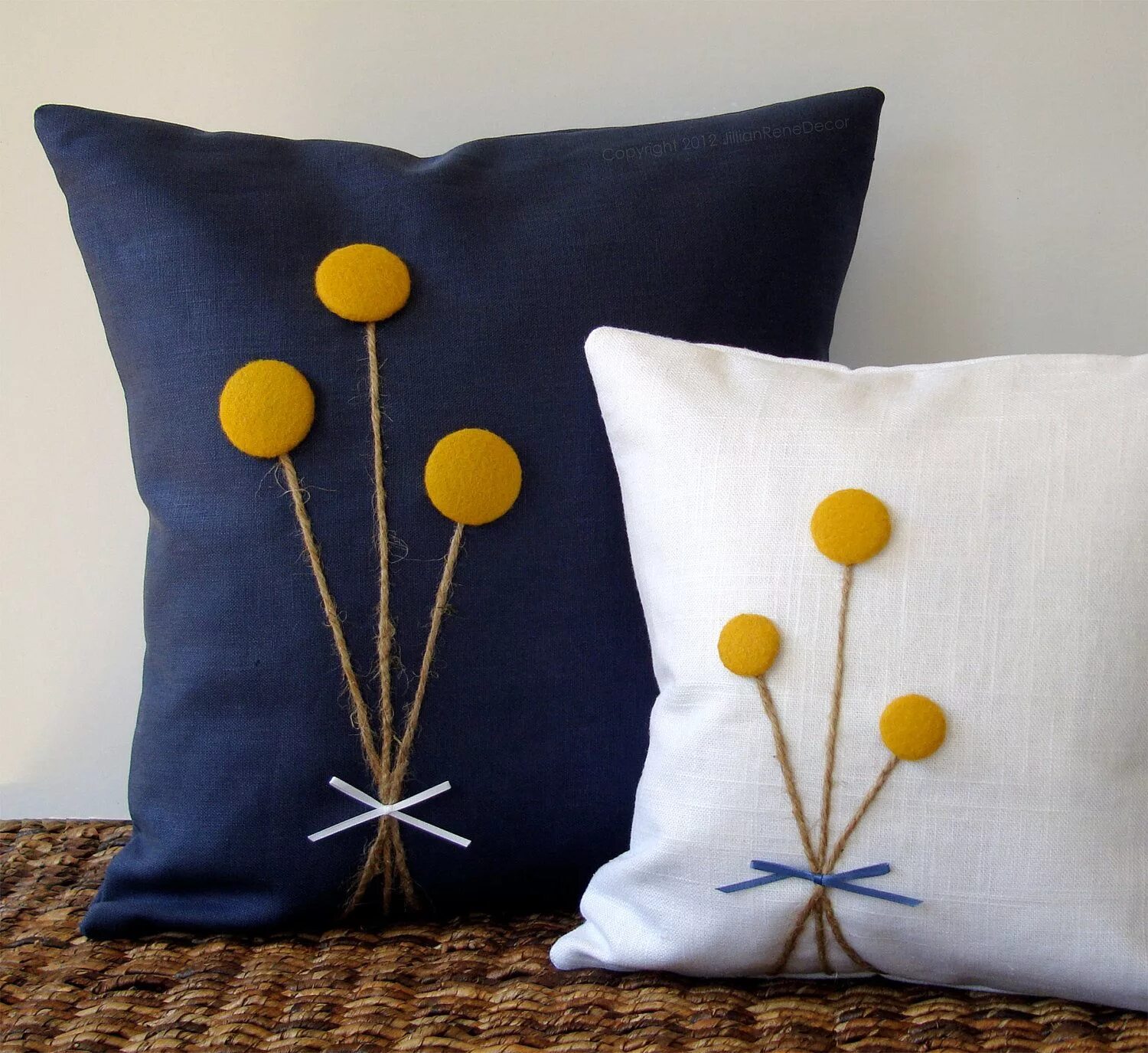 Подушка своими руками для декора RESERVED Yellow Billy Ball Flower Pillow in Navy Blue Linen Etsy Flower pillow, 