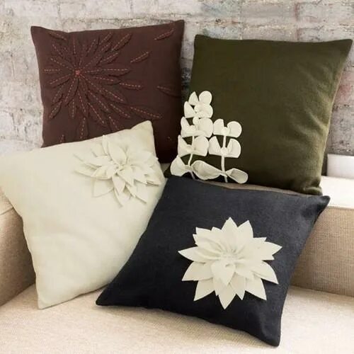 Подушка своими руками фото схемы Cushions at Best Price in Delhi - ID: 3210055 Kansbar Exports & Trading Pvt Ltd.