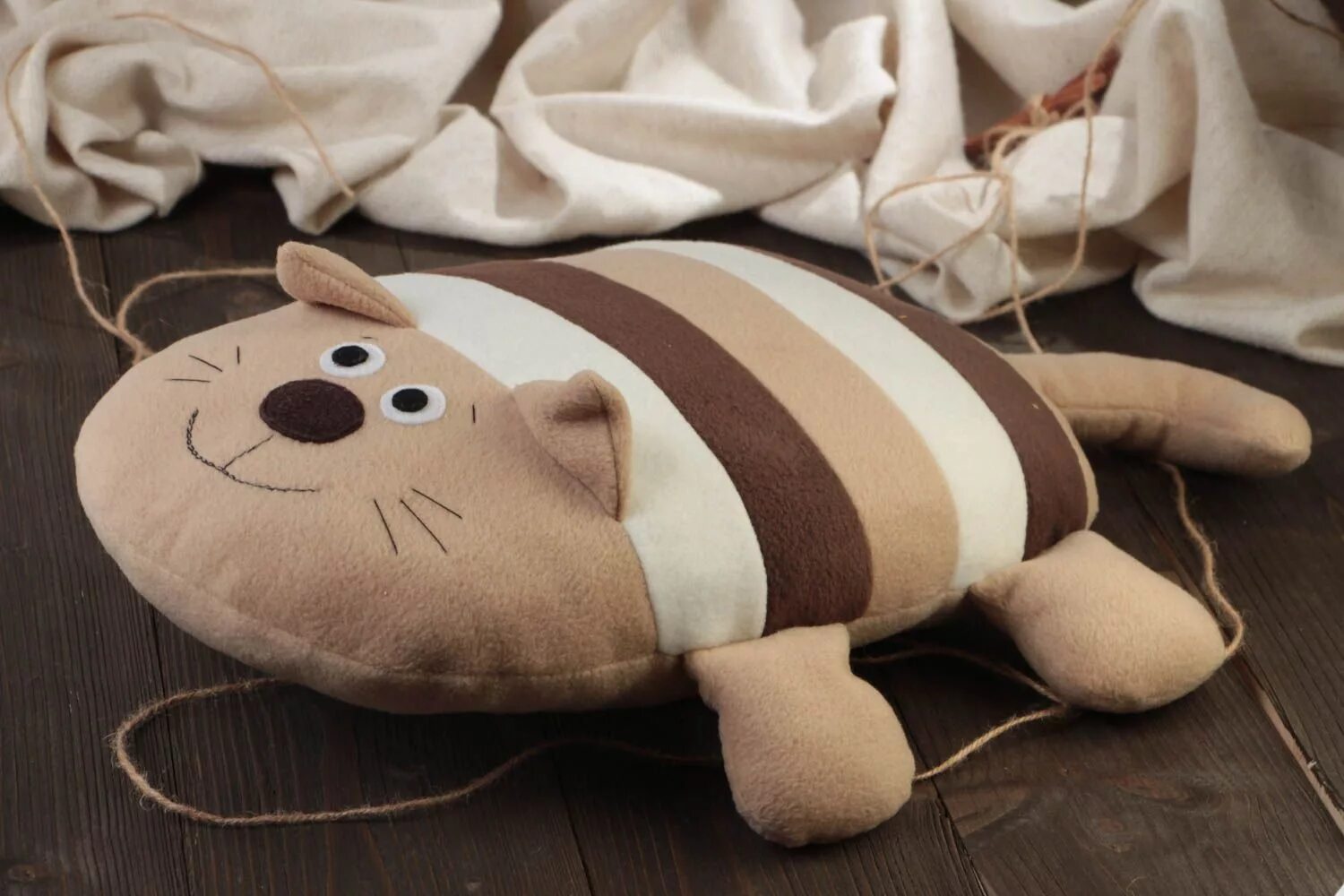 Подушки игрушки своими руками оригинальные фото BUY Beautiful handmade beige striped soft pillow pet cat for children 337714423 