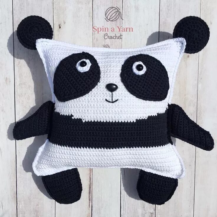 Подушки зверюшки крючком со схемами Pudgy Panda Plushie Free Crochet Pattern * Spin a Yarn Crochet Связанная крючком